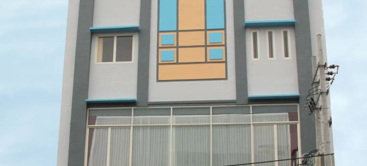 泗水卢卡斯普因特酒店(Luxpoint Hotel Surabaya)图片