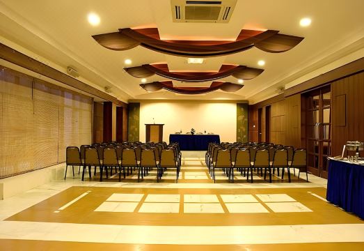 Plaza Inn Hotel Overview