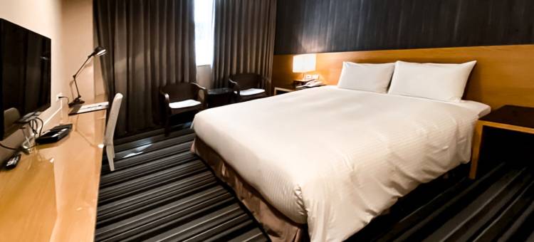 承攜行旅學產文教會館高雄美術館图片