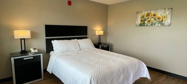 四季旅馆(Four Seasons Inn)图片