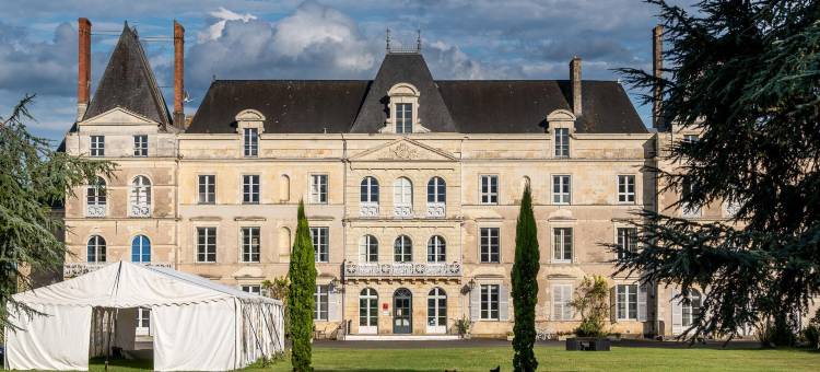 伯恩布里扬松城堡原生驿站酒店(Chateau de Briançon)图片