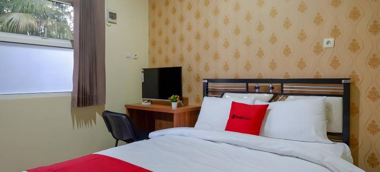 红多兹酒店@芝拉加惹兰巴厘(RedDoorz @ Jalan Bali Cilacap)图片