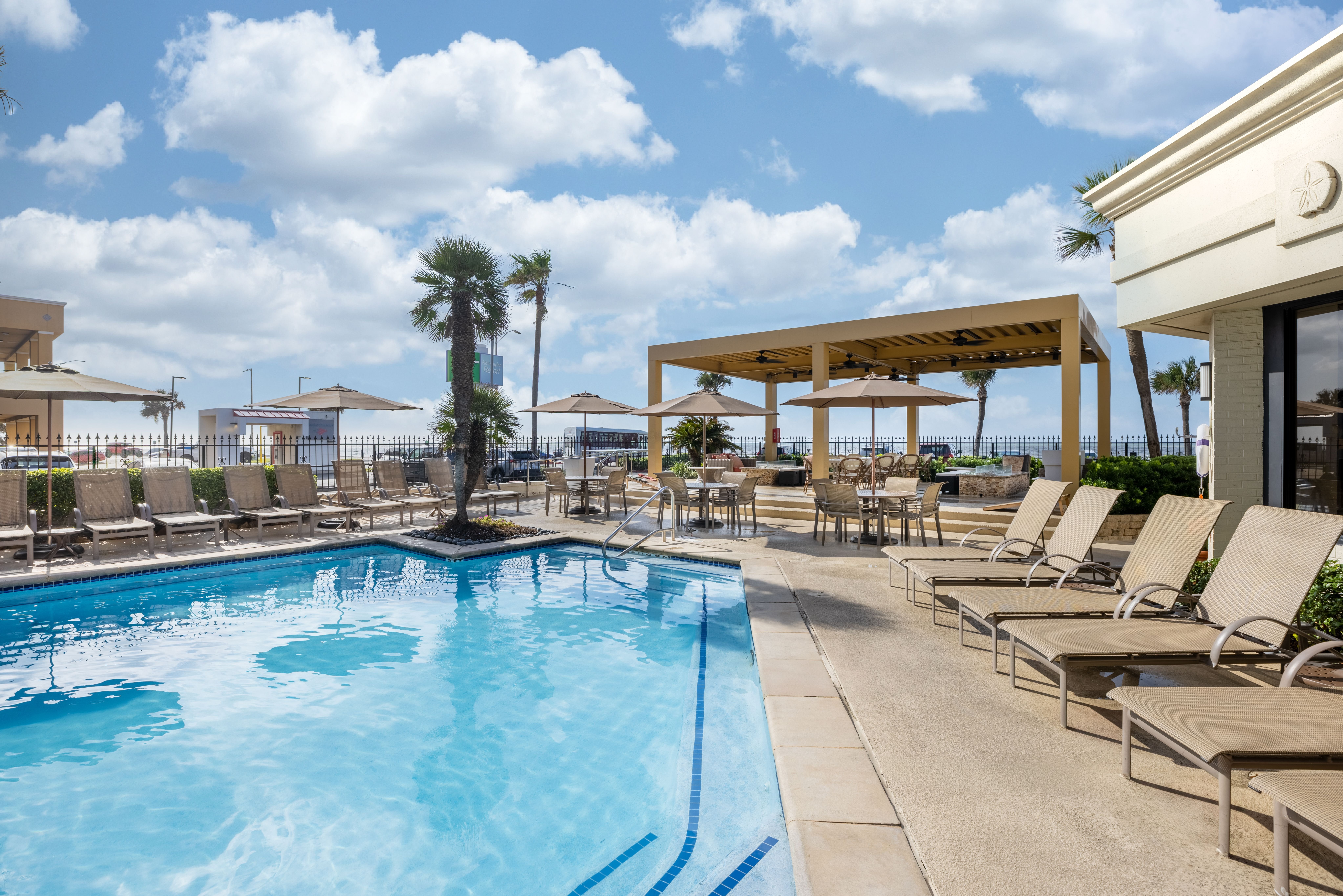 Holiday Inn Resort GALVESTON-ON THE BEACH by IHG Over view