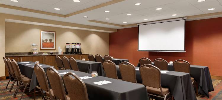 希尔顿欢朋酒店-西德梅茵(Hampton Inn by Hilton West des Moines Lake Drive)图片