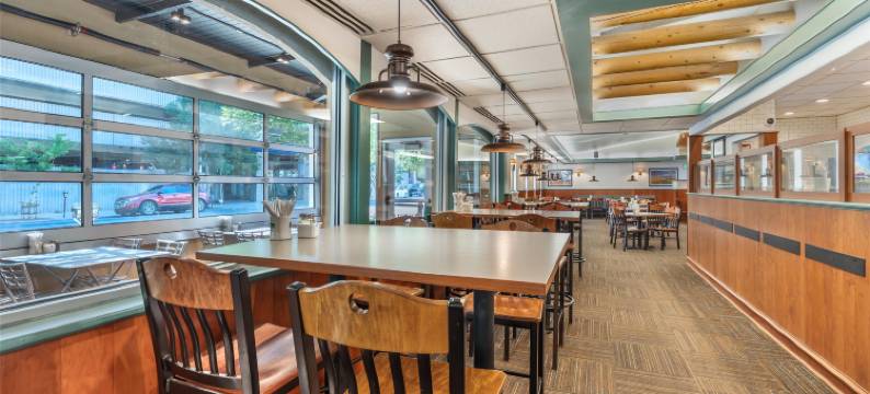 钟表城贝斯特韦斯特优质酒店(Best Western Plus Clocktower Inn)图片