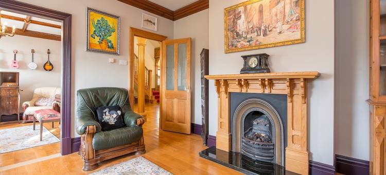 Mansion in Carmarthen with Pool & Valley Views图片