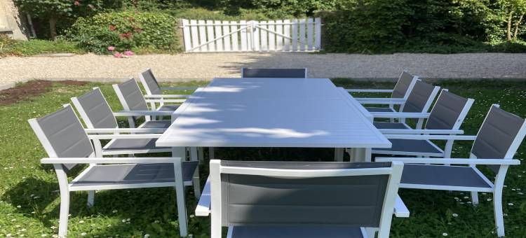 Spacious Holiday Home Near Omaha Beach图片
