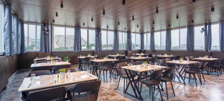 Treebo无穷大酒店，班加拉山(Treebo The Infinity, Banjara Hills)图片