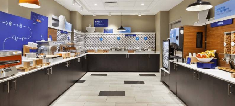 泽西市霍兰德隧道智选假日套房酒店(Holiday Inn Express & Suites JERSEY CITY - HOLLAND TUNNEL by IHG)图片