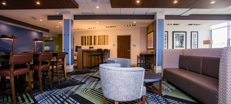 里霍博斯比奇智选假日套房酒店(Holiday Inn Express & Suites Rehoboth Beach)图片