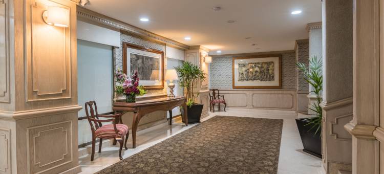 佩利苏尔带家具套房公寓(Suite Perisur)图片