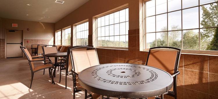 首都贝斯特韦斯特优质酒店(Best Western Plus Capital Inn)图片