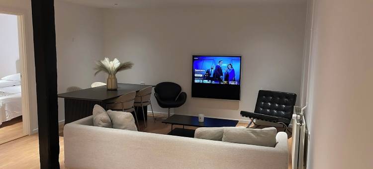 诺德之家，距离机场6分钟，睡6人(Maison Nord 6 min from Airport & Sleep 6)图片