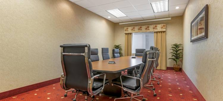 松树峡谷贝斯特韦斯特优质酒店(Best Western Plus Canyon Pines)图片