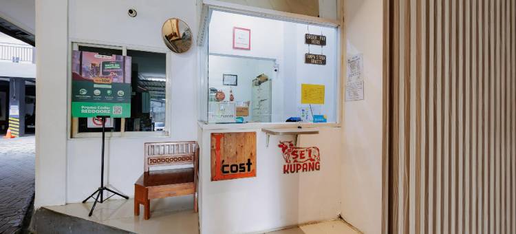 红多兹酒店-近茂物出口(RedDoorz Near Exit Toll Bogor)图片