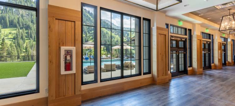 斯洛帕尼小屋(The Snowpine Lodge)图片