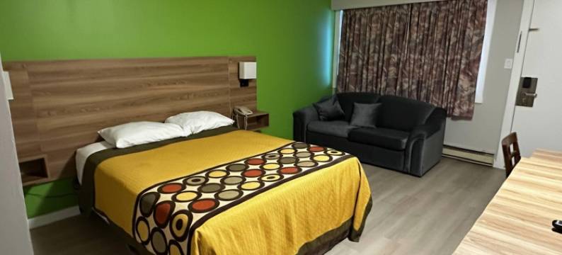 奎斯内尔旅馆(Quesnel Inn)图片