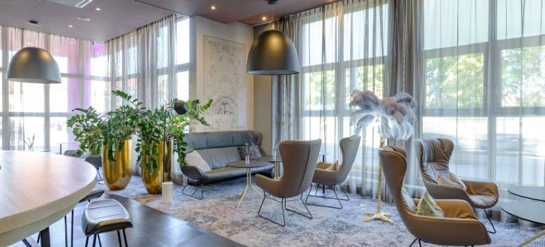 伍兹堡马纽夫美居酒店(Mercure Hotel Wuerzburg am Mainufer)图片