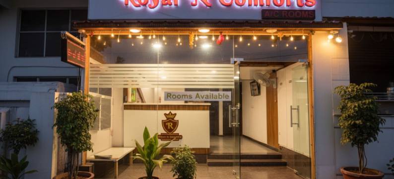 FabHotel Royal N Comforts图片