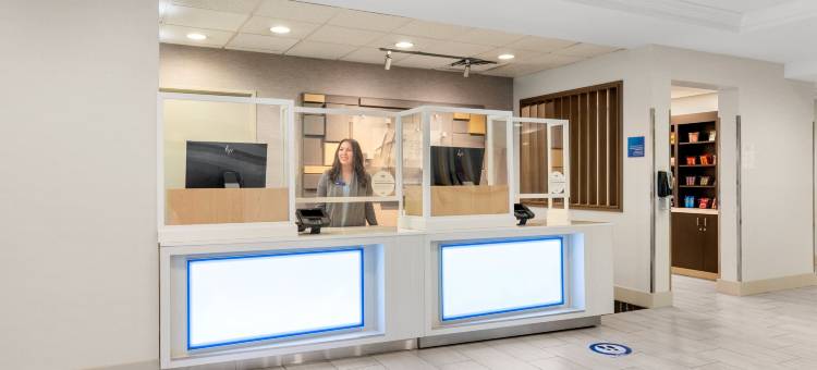 智选假日套房酒店萨姆纳(Holiday Inn Express & Suites SUMNER - PUYALLUP AREA by IHG)图片