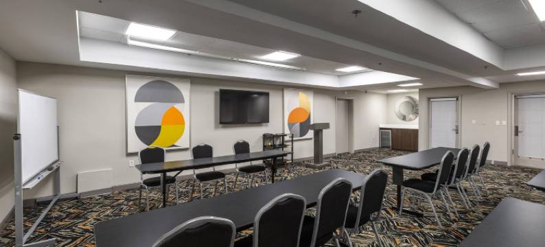 亨特斯维尔诺曼湖丽怡酒店(Country Inn & Suites by Radisson, Lake Norman Huntersville, NC)图片