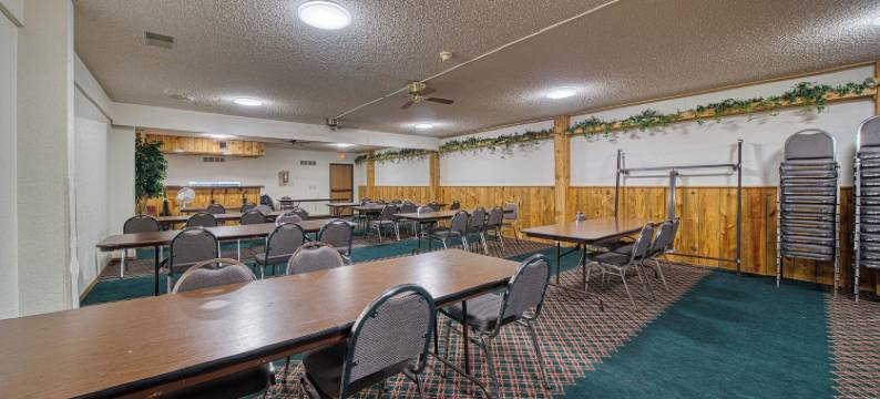 斯特吉斯速8酒店(Super 8 by Wyndham Sturgis)图片