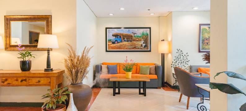 打拉麦客达温德姆酒店(Microtel by Wyndham Tarlac)图片