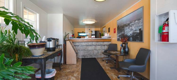 OYO 格拉德斯通经济旅店 - 波特兰/克拉克默斯(Budget Inn Gladstone by OYO - Portland Clackamas)图片