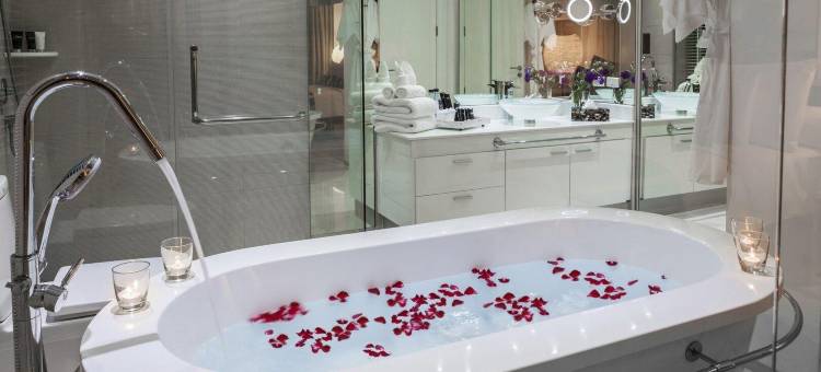 普吉岛帕东海滩BYD阁楼精品酒店及服务公寓(BYD Lofts - Boutique Hotel & Serviced Apartments - Patong Beach, Phuket)图片