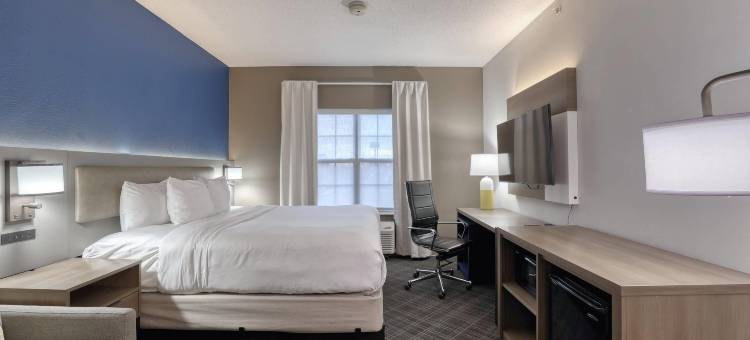 密尔沃基机场舒适套房酒店(Comfort Suites Milwaukee Airport)图片
