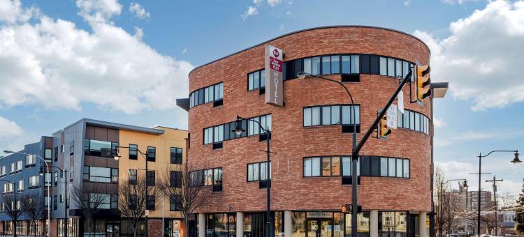 费城机场南-威得恩大学贝斯特韦斯特优质酒店(Best Western Plus Philadelphia Airport South at Widener University)图片