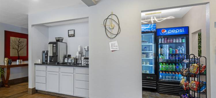 阿尔图纳贝斯特韦斯特优质酒店(Best Western Plus Altoona Inn)图片