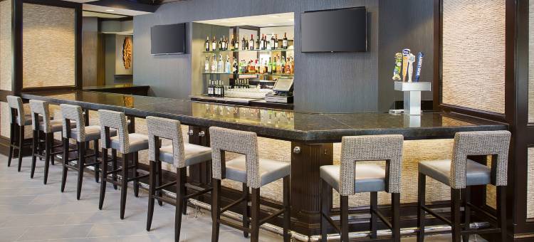 巴尔的摩华盛顿国际机场希尔顿逸林酒店(DoubleTree by Hilton Hotel Baltimore - BWI Airport)图片