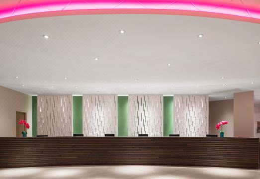 Wyndham I-Drive Avanti Resort & Conference Center Hotel Overview