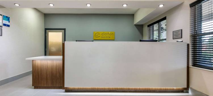 哥伦布-布拉德利公园克拉丽奥波茵特酒店(Clarion Pointe Columbus-Bradley Park)图片