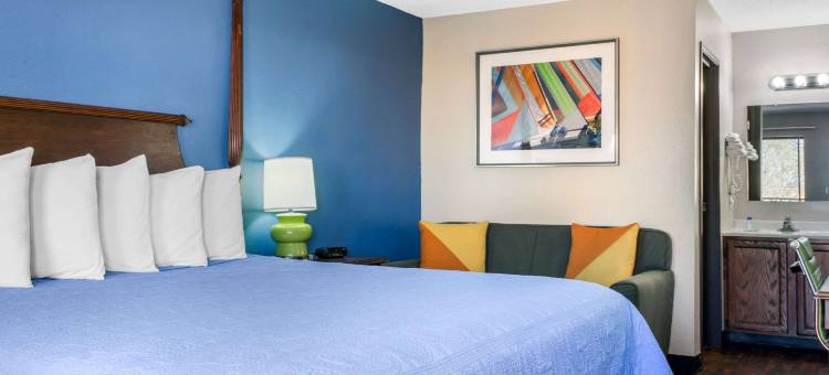 瓦朱卡堡罗德威酒店(Rodeway Inn Near Ft Huachuca)图片