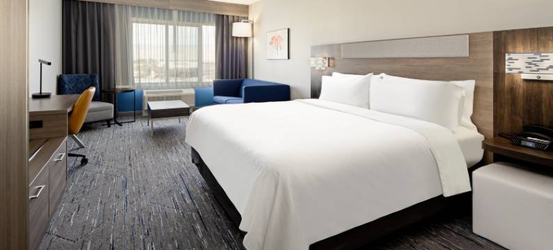 棕榈沙漠千禧智选假日套房酒店(Holiday Inn Express & Suites PALM DESERT - MILLENNIUM by IHG)图片