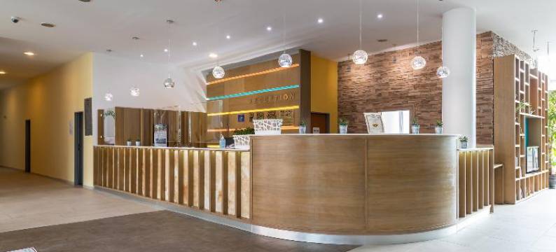 伊凡纳宫殿酒店(Ivana Palace Hotel - Free Parking)图片