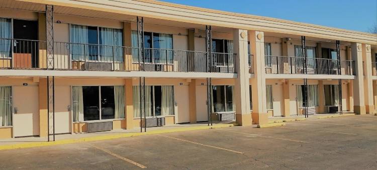 阿什维尔机场温德姆速8酒店(Super 8 by Wyndham Asheville Airport)图片