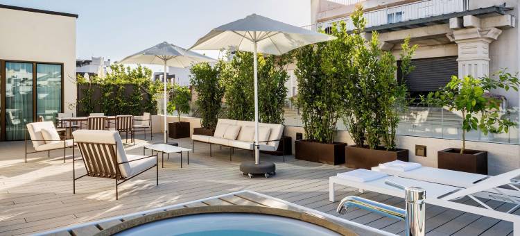 塞维利亚马格达莱纳广场丽笙精选酒店(Radisson Collection Hotel, Magdalena Plaza Sevilla)图片