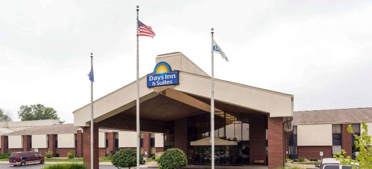 西北印第安纳波利斯戴斯套房酒店(Days Inn & Suites by Wyndham Northwest Indianapolis)图片