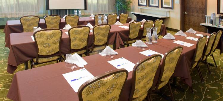 智选假日套房酒店洛根(Holiday Inn Express & Suites Logan)图片