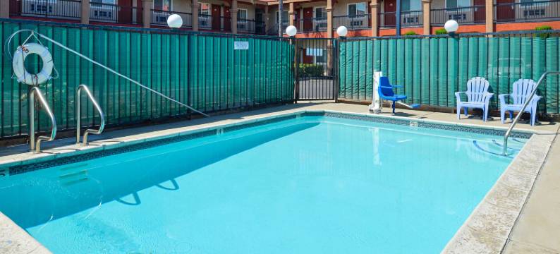 里阿尔托美洲最佳价值酒店(Americas Best Value Inn-Rialto)图片