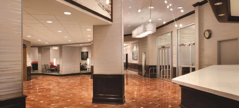 辛辛那提河畔雷迪森酒店(Radisson Hotel Cincinnati Riverfront)图片