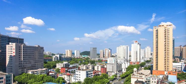 边边打怪兽公寓(石牌岭路1号分店)图片