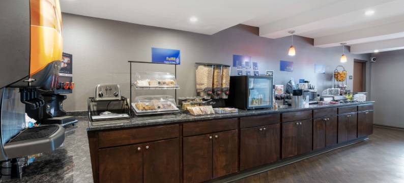 瓦尔帕莱索大学贝斯特韦斯特酒店(Best Western University Inn at Valparaiso)图片