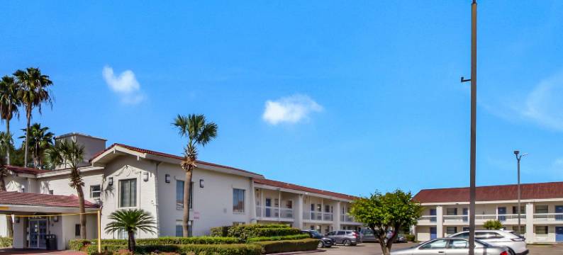 贝敦西加斯路6号汽车旅馆(Motel 6 Baytown, TX - Garth Rd)图片