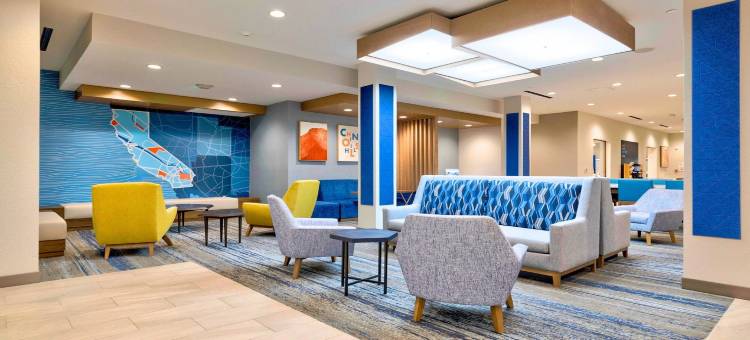 洲际智选假日酒店及套房奇诺岗(Holiday Inn Express & Suites Chino Hills)图片