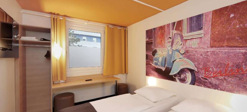 柏林根斯哈根南部B&B酒店(B&B HOTEL Berlin Genshagen-Süd)图片