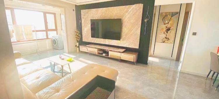 泓岩民宿(长江路分店)图片